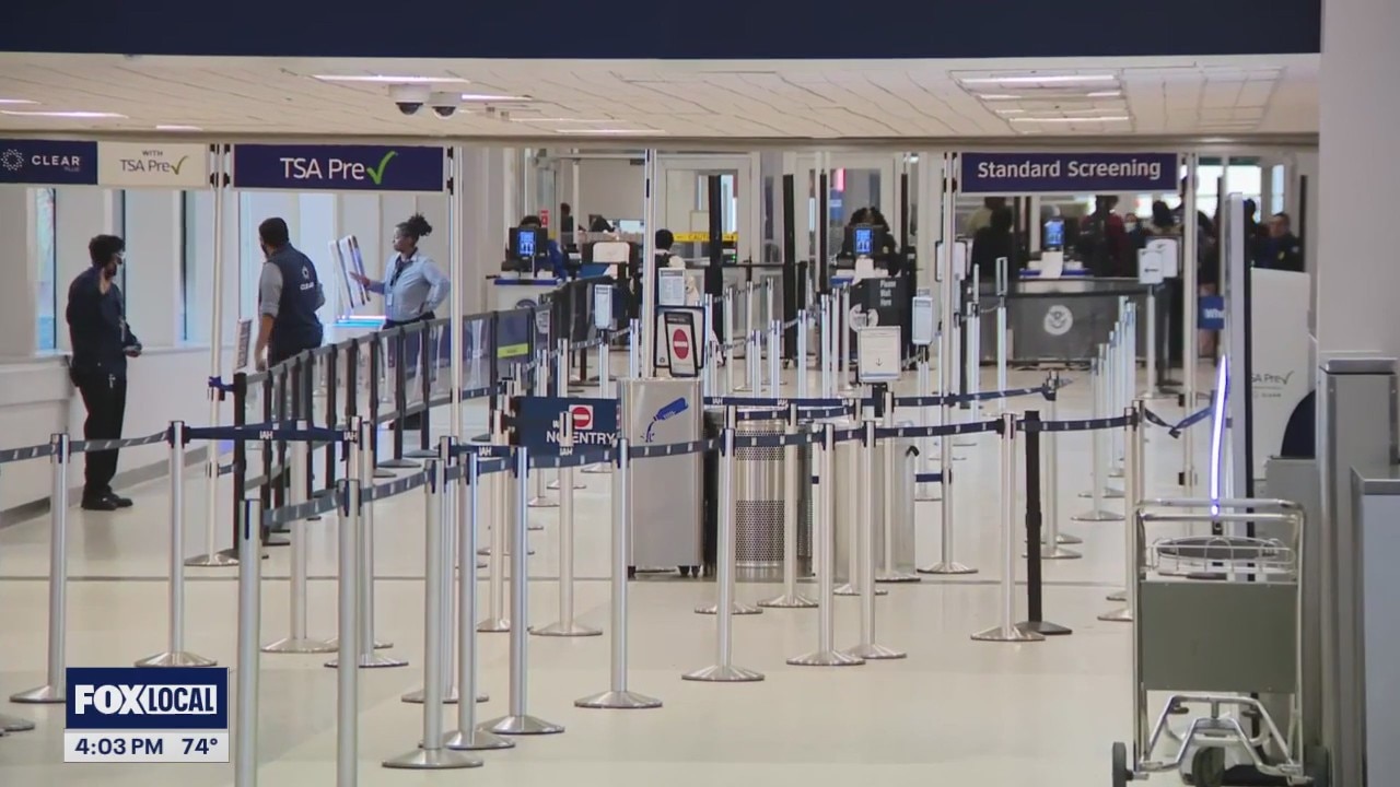 TSA checkpoints limited at Houston's Bush Airport