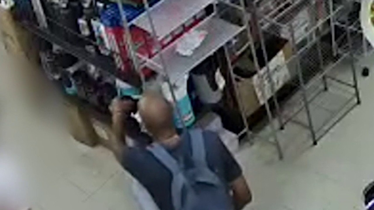 New video of serial 'butt-sniffer'