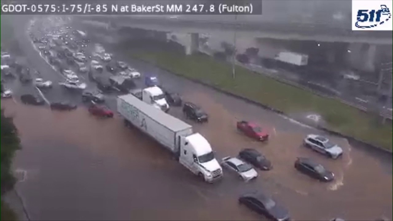 Rising floodwaters in Atlanta cause commuting nightmare