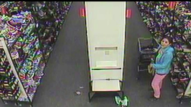 Bellevue purse theft