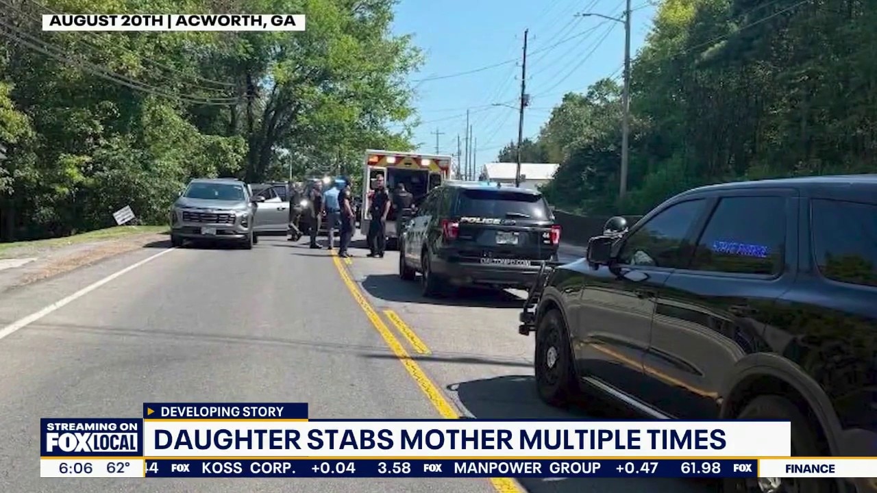 Milwaukee mother survives stabbing by daughter