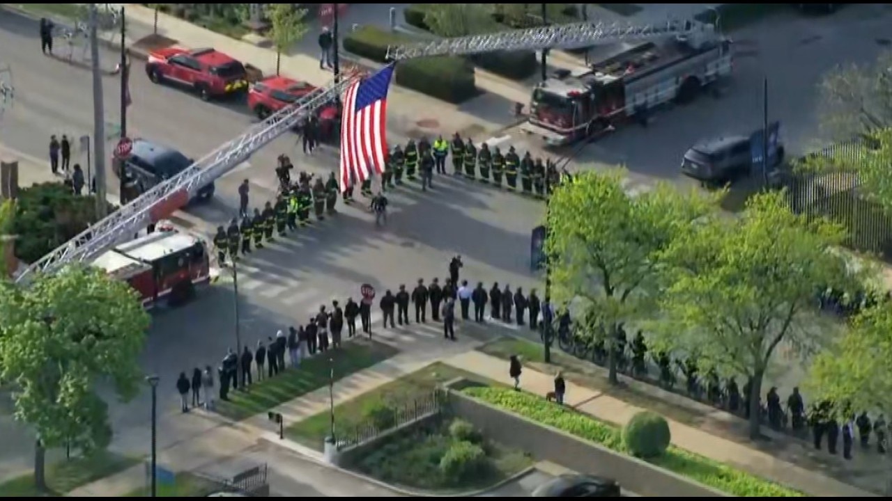 Procession held for Chicago officer killed in hospital shooting