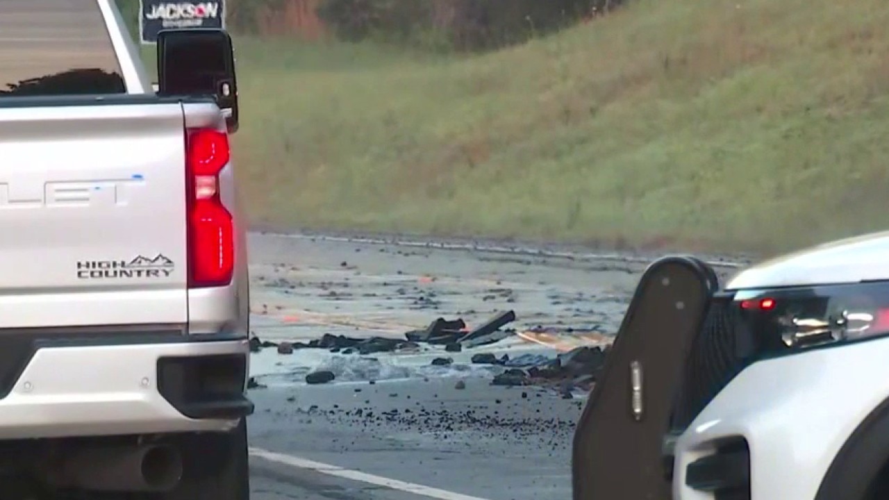 Water main break, road collapse shut down Buford Highway