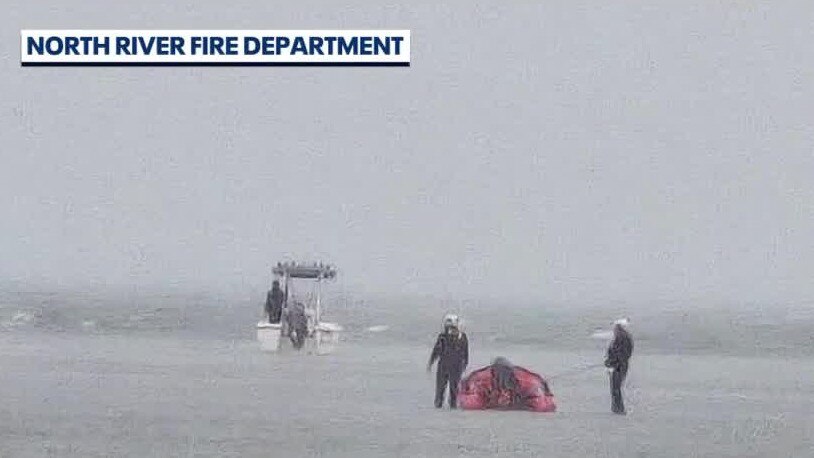 Crews recue boater stranded on sandbar for 15 hours