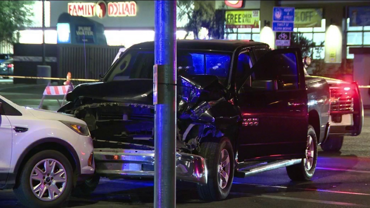 Man fired shot at witnesses after crash: PD