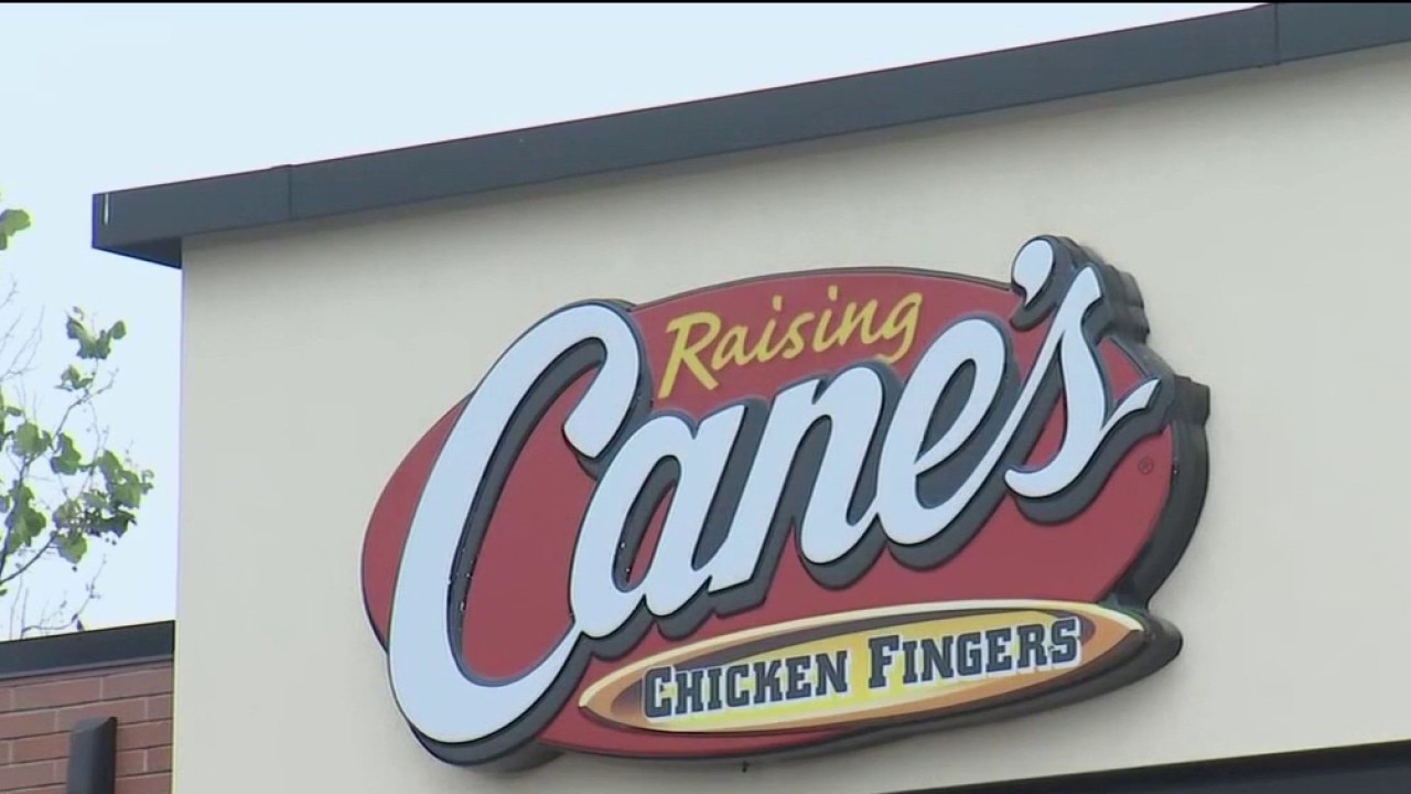 Raising Cane's opens at San Francisco's Fisherman's Wharf