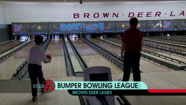 Get your bowling fix at Brown Deer Lanes, Brian Kramp checked it out