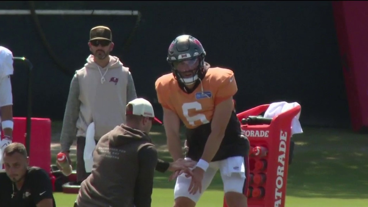Baker Mayfield signs extension with the Bucs