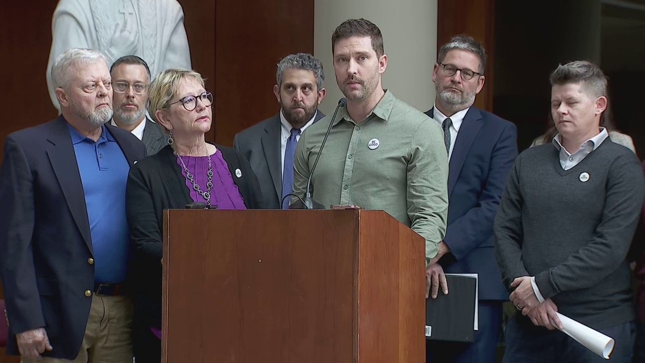 Renee Good's brother calls for accountability