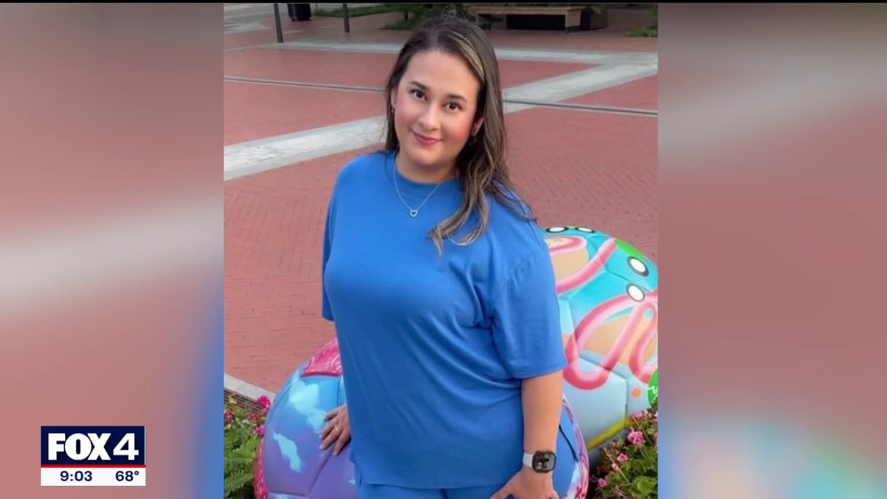 Mother of 2 killed by estranged husband after Burleson chase