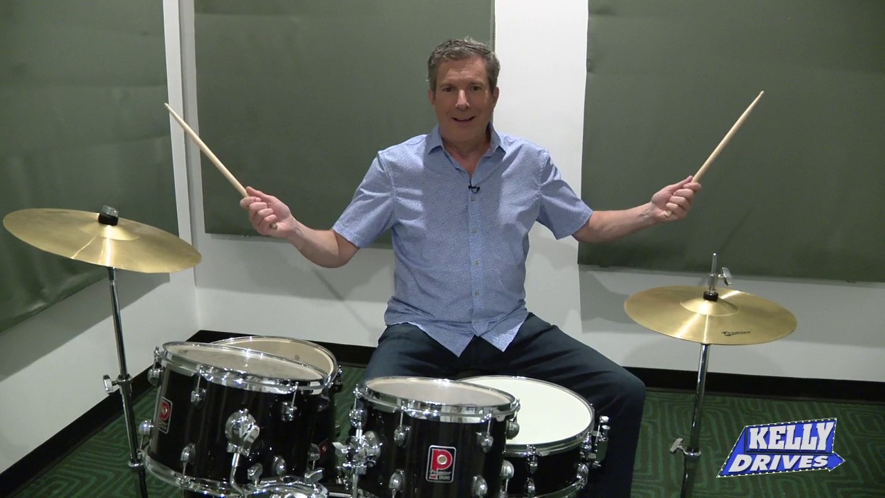 Kelly Drives: Beer Garden, Sandwiches, Learning Instruments, and More