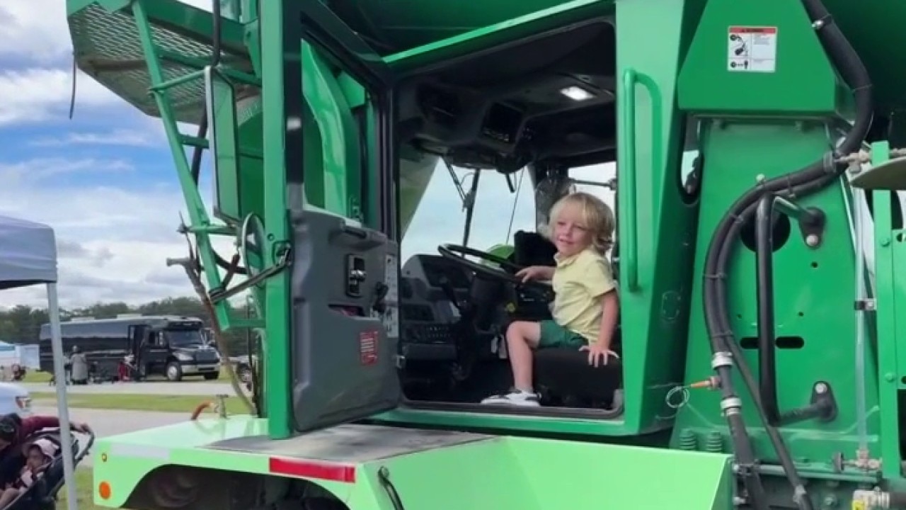 'Building Babies' hosts touch-a-truck event in Gwinnett