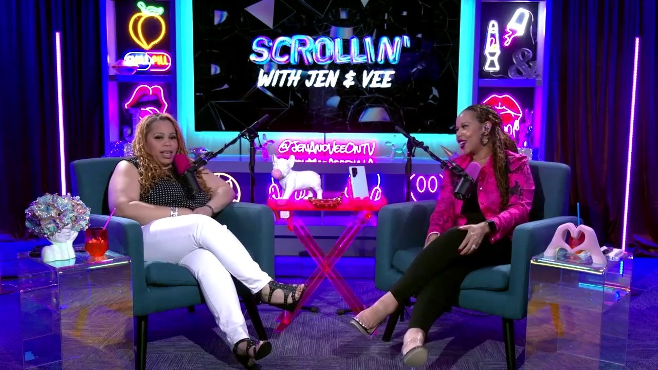 Y'all Still Eating At Pope Yes? | Scrollin' With Jen & Vee