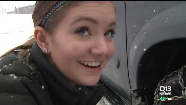 Winter storm slams Snoqualmie Pass