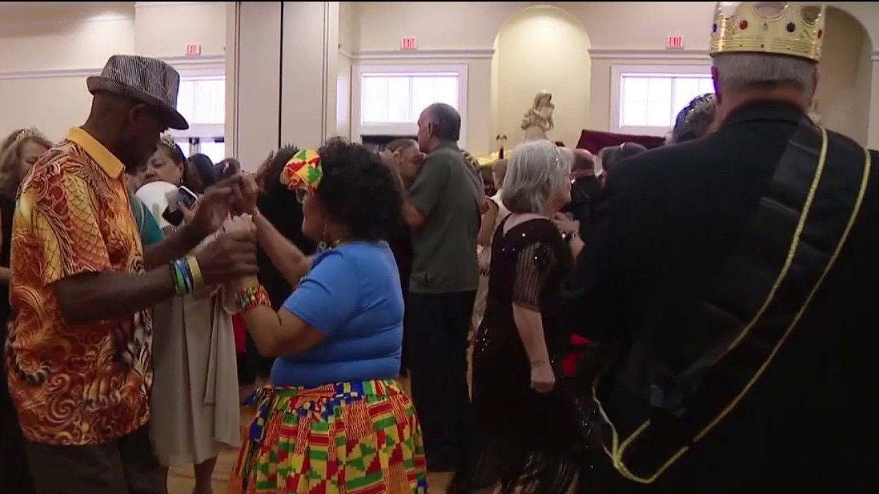 Hillsborough Aging Services hosts Senior Prom