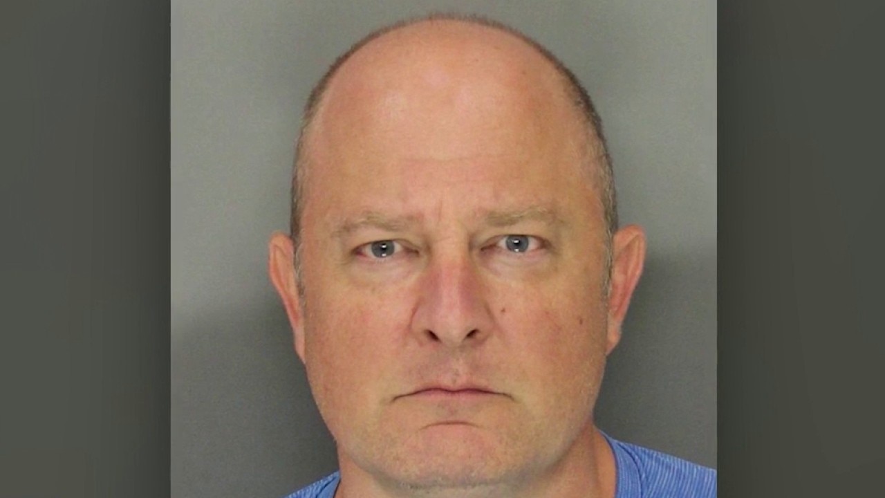 Tips identify Acworth lawyer in road rage video