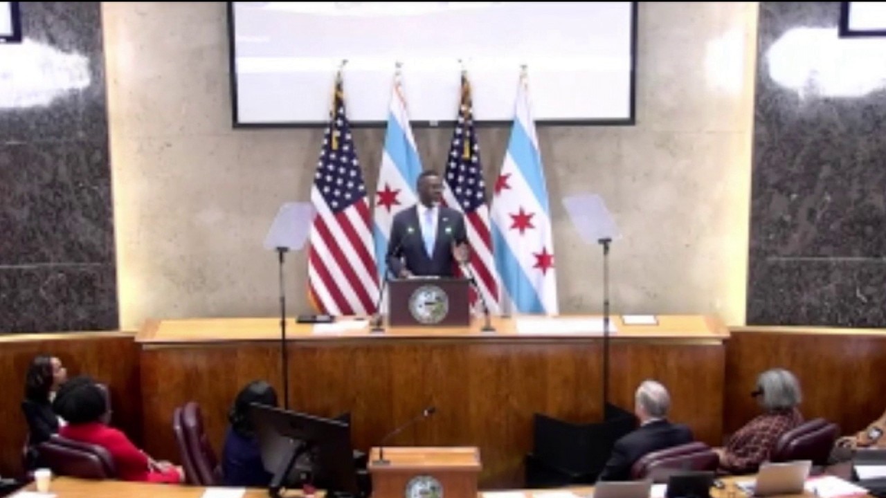 Corporate head tax round two? Mayor Johnson's latest proposed budget draws aldermanic ire | The Chicago Report