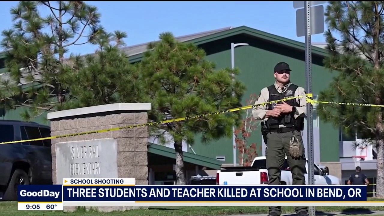 3 students, 1 teacher killed by teenage gunman in Oregon