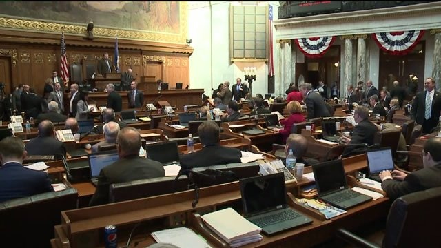 Assembly begins marathon 24-hour session on Right-to-Work legislation