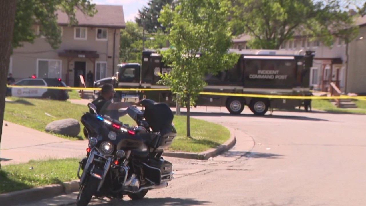 Police shooting, armed suspect killed
