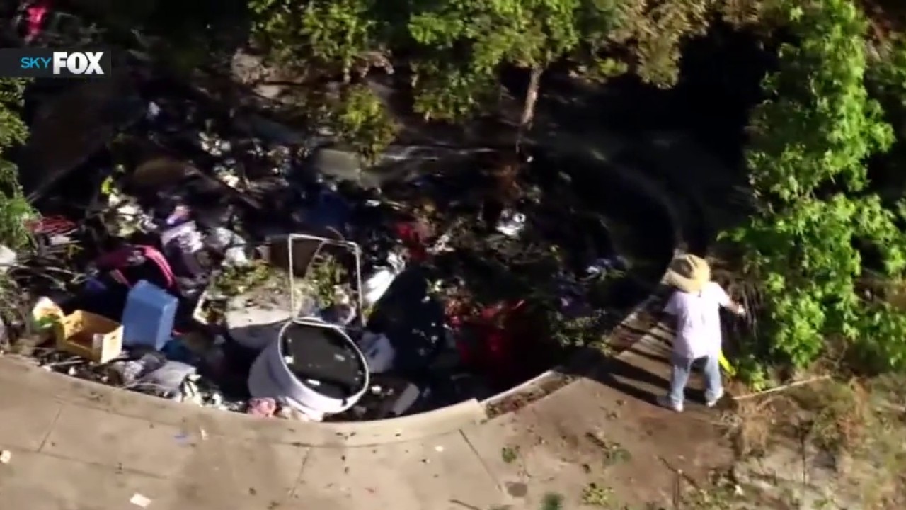 Abandoned property fight spills into LA mayoral campaign
