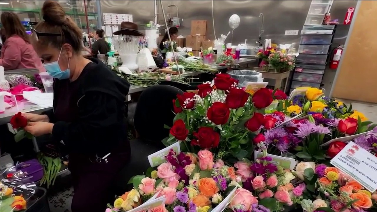 Gas prices impacting Mother's Day flower costs