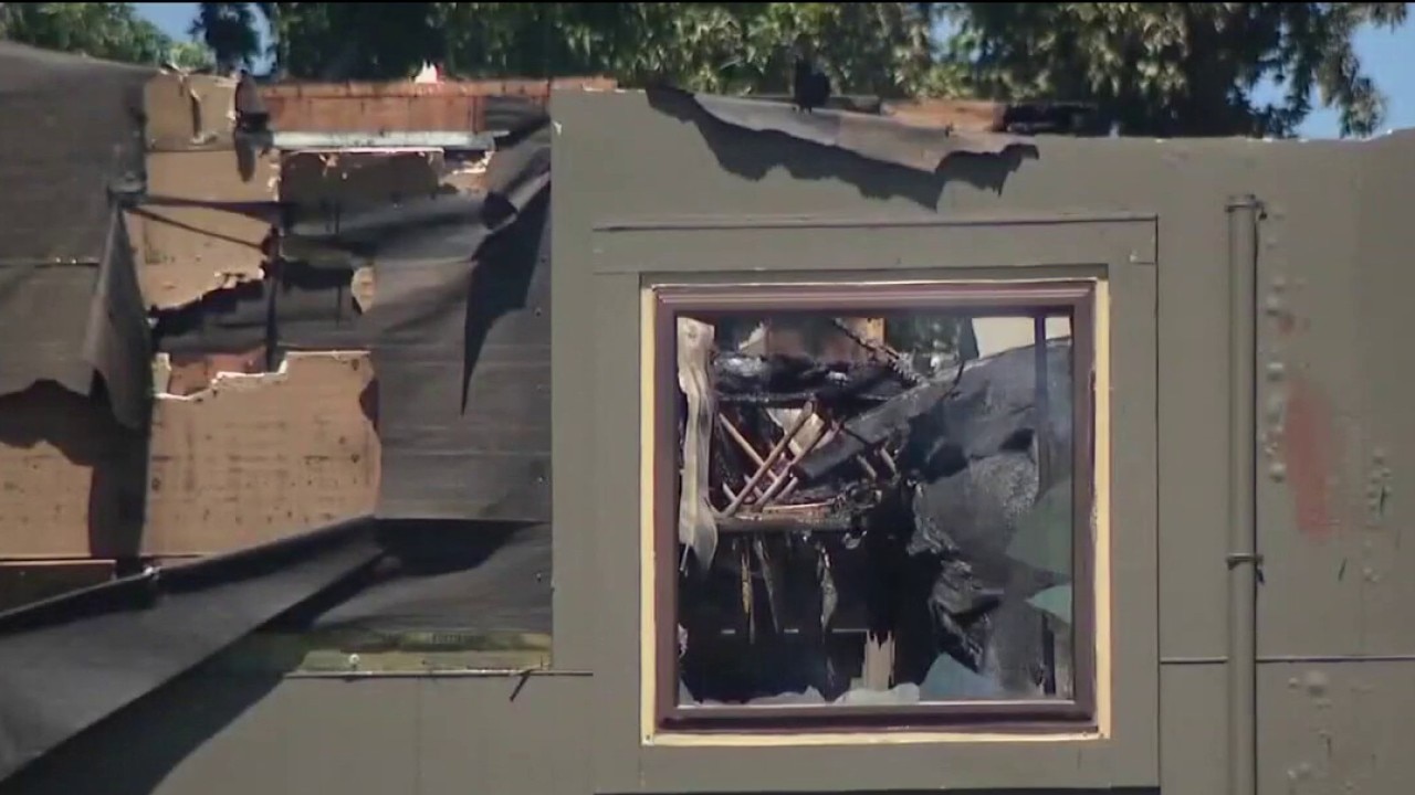 Foster City couple expecting baby perseveres after condo fire
