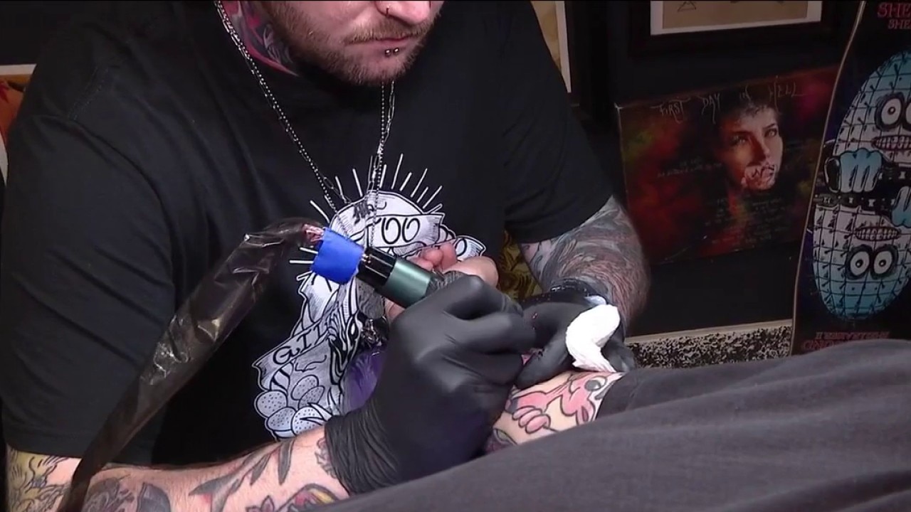 Glendale tattoo shop giving back during Thyroid Cancer Awareness Month 