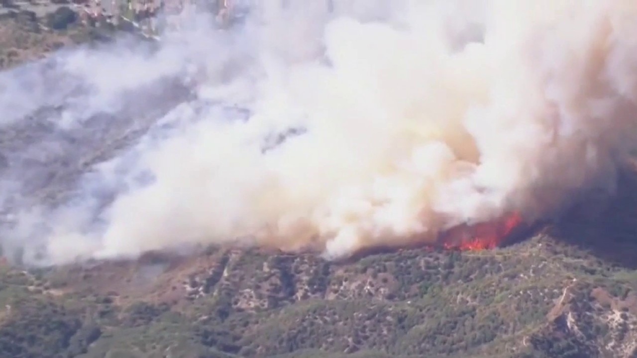 Stevenson Ranch evacuations lifted, crews stop Max Fire