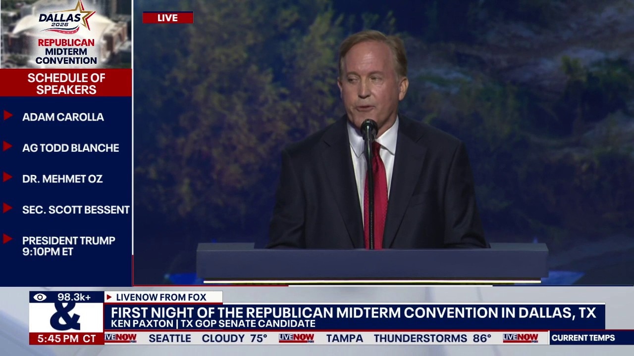 Ken Paxton takes the stage during RNC convention 