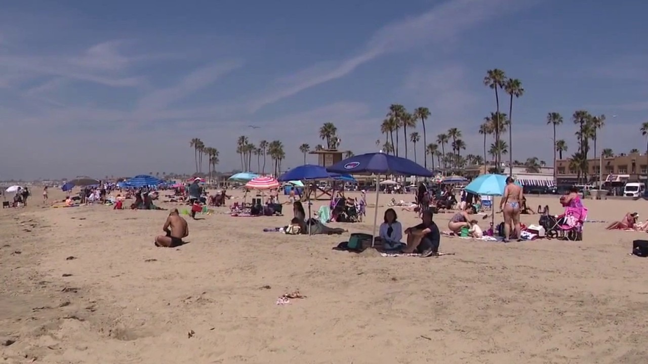 Laguna Beach bans pop-up tents and canopies