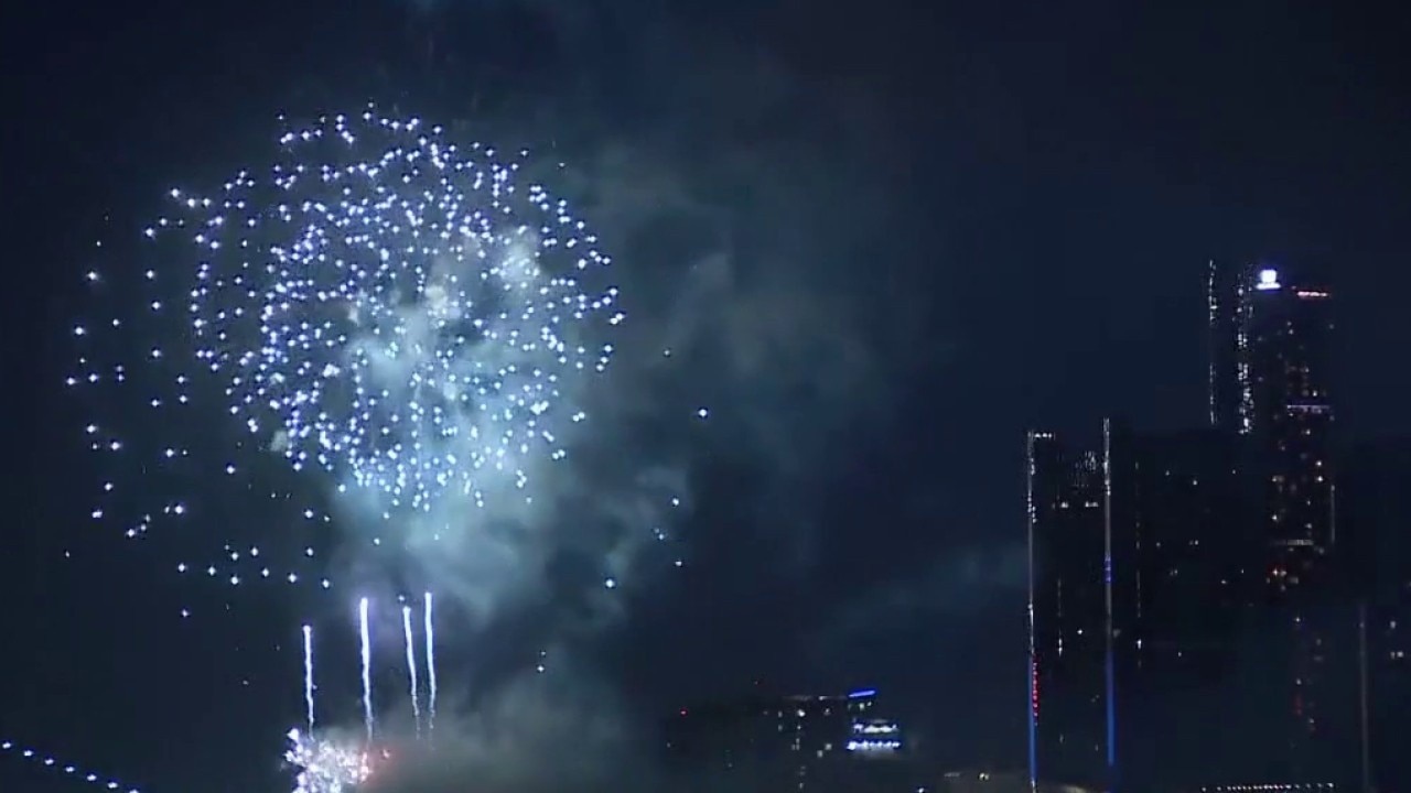 New curfew and viewing areas for Detroit fireworks