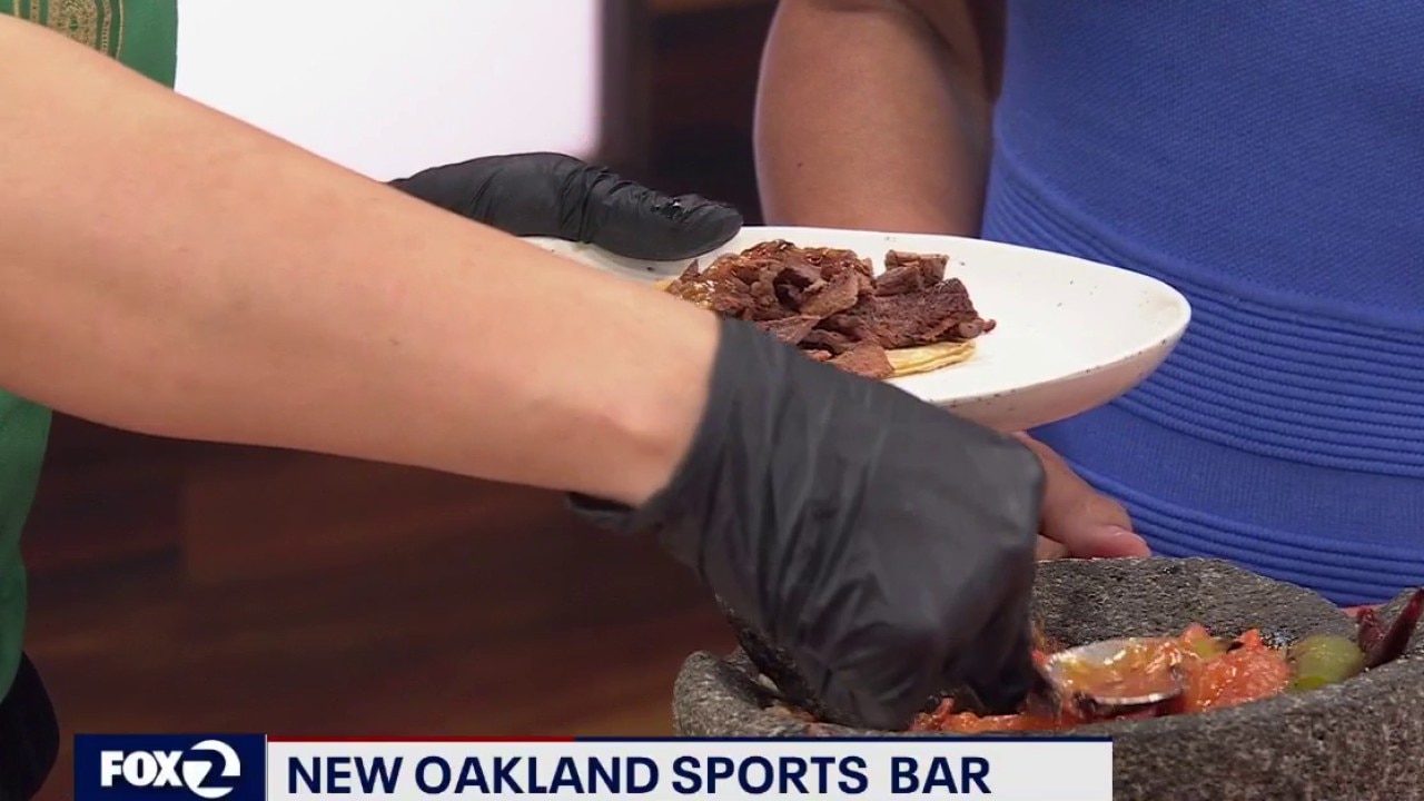 New sports bar opens in Oakland