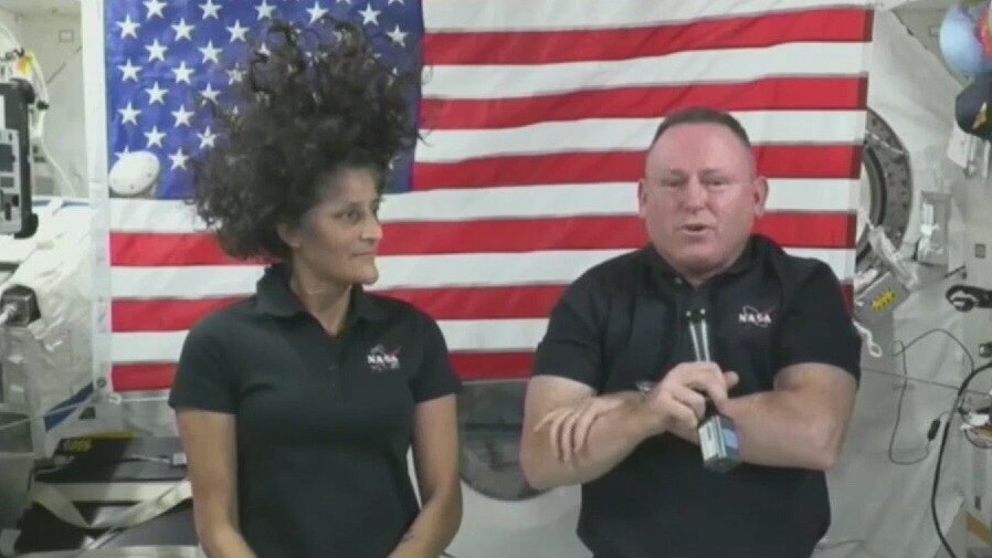 US astronauts stuck in space until 2025