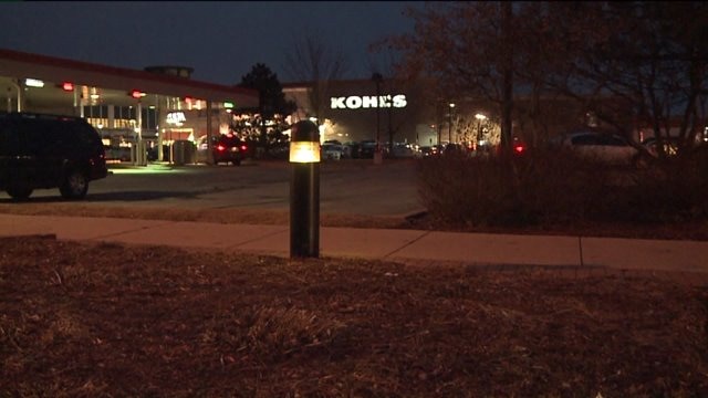 Sisters carjacked at Bayshore Town Center in broad daylight