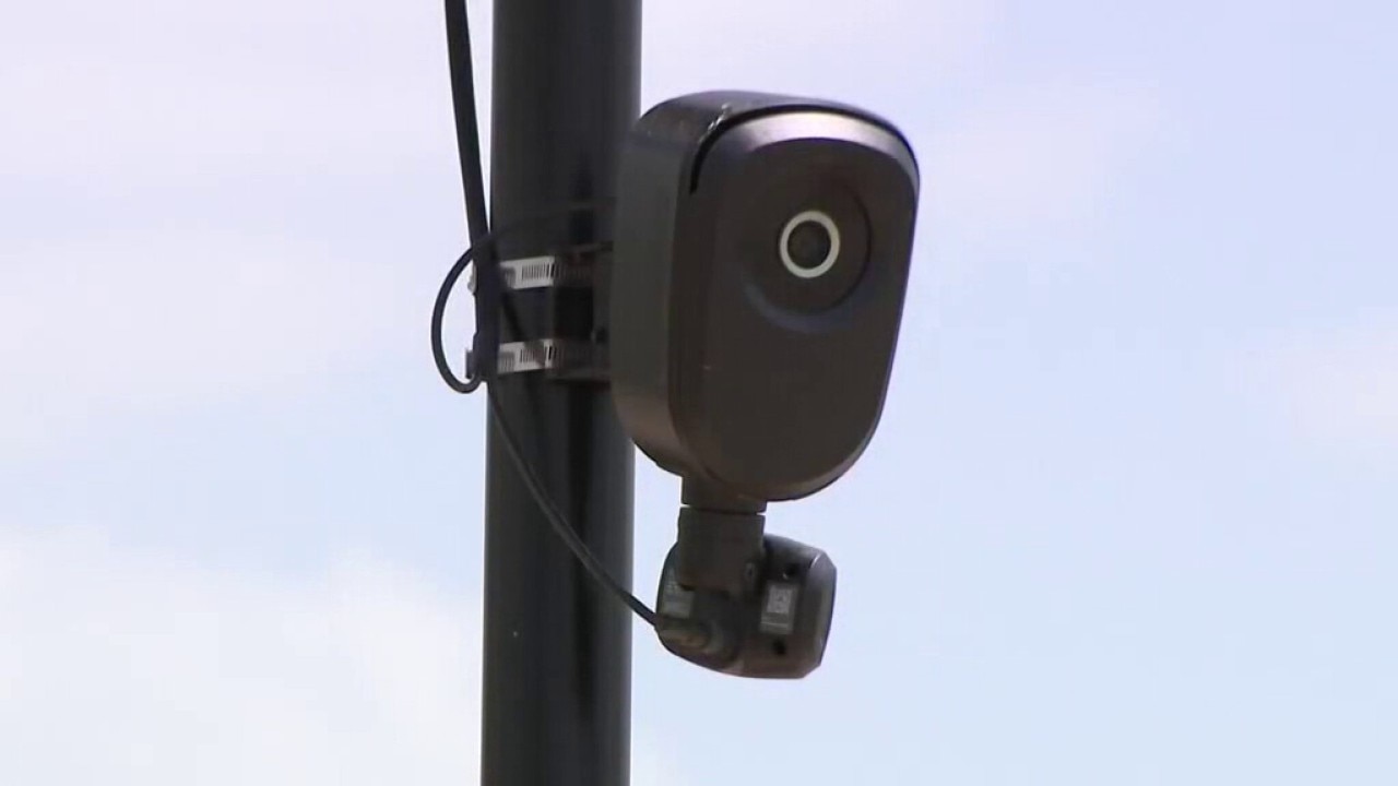 Bastrop votes to cover Flock cameras