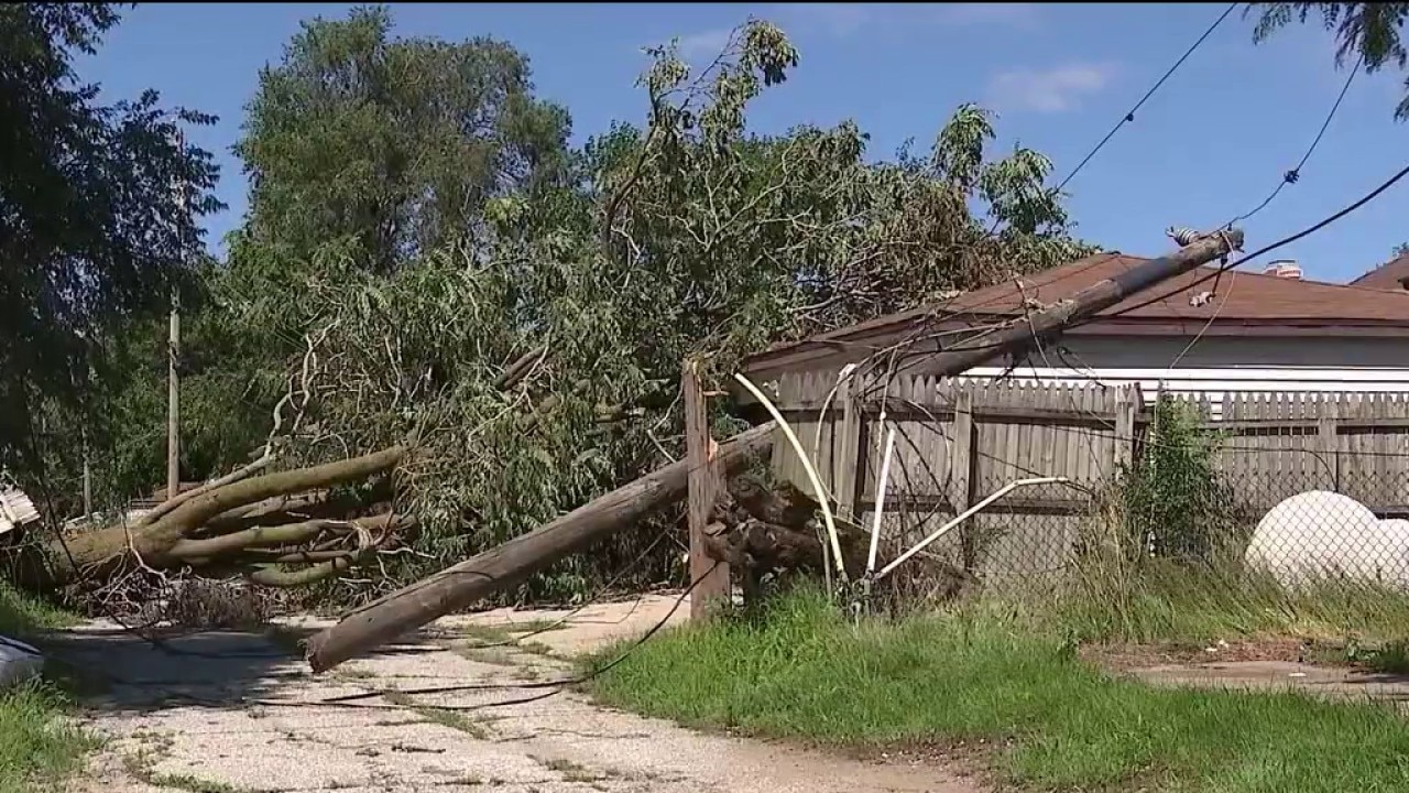 Gary residents wait for power as NIPSCO sets target for restoration
