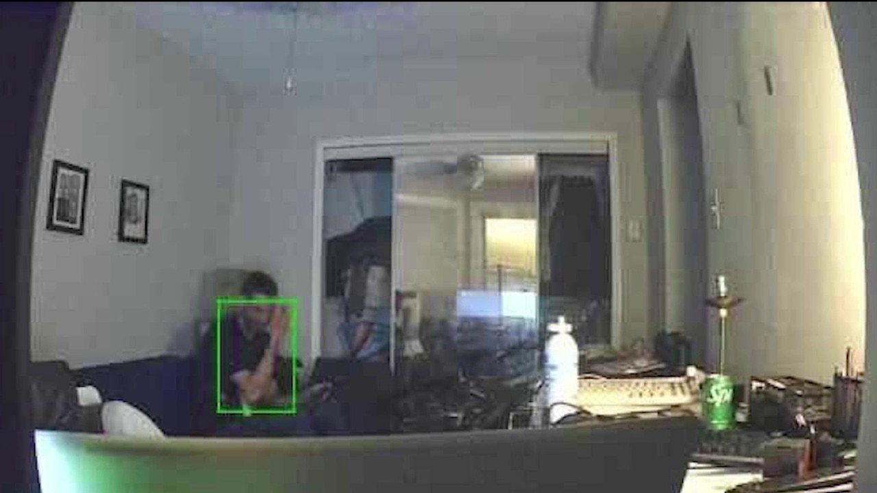 Chicago man says surveillance video may hold clue in mysterious Edgewater apartment fire