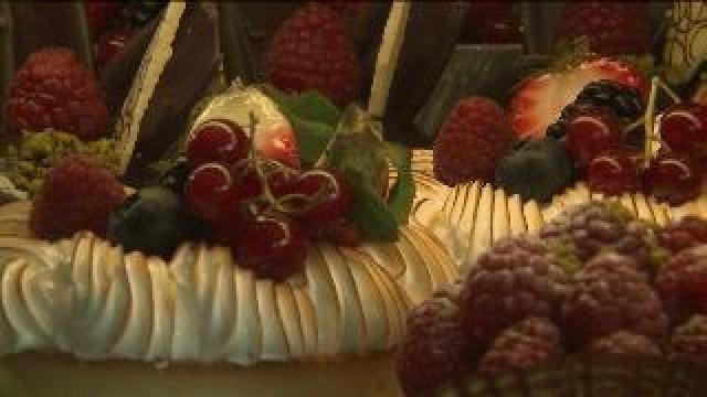Tony whisks us away to France with a visit to Le Reve
