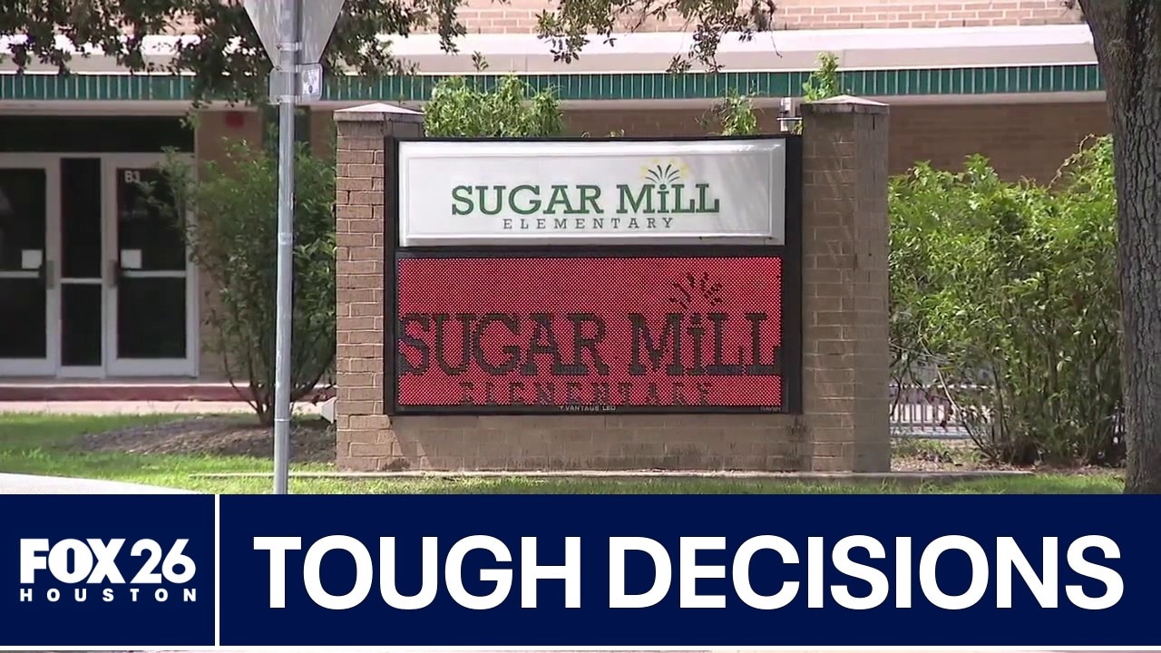 Family leaves Fort Bend ISD after school closures