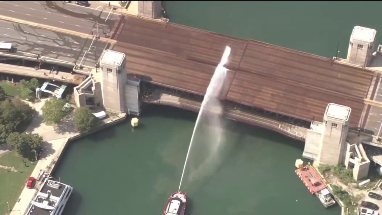 DuSable Lake Shore Drive bridge reopens after Chicago heat prompts closure