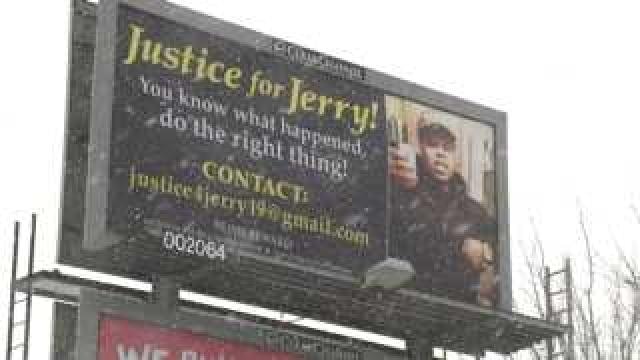 Milwaukee mom buys billboards to help find son's killer