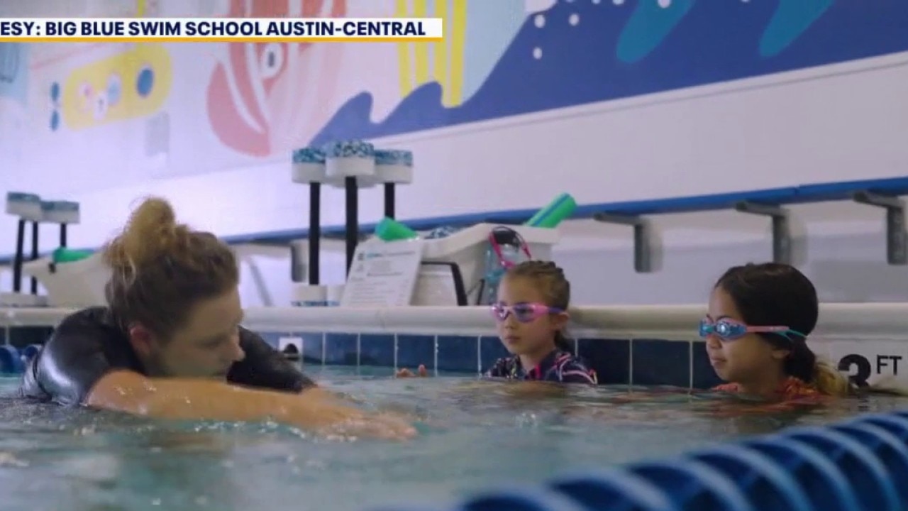 World's Largest Swimming Lesson