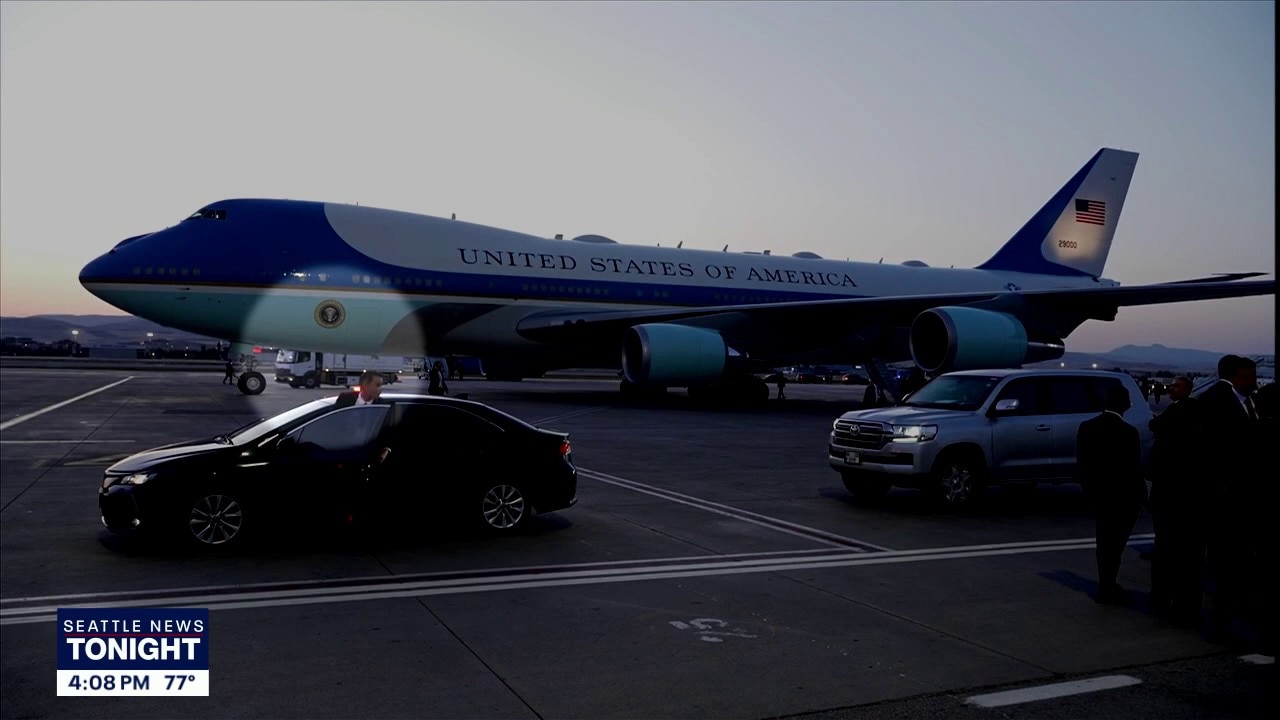 Trump reveals 'decoy plane' plan as US, Iran negotiations deadlocked