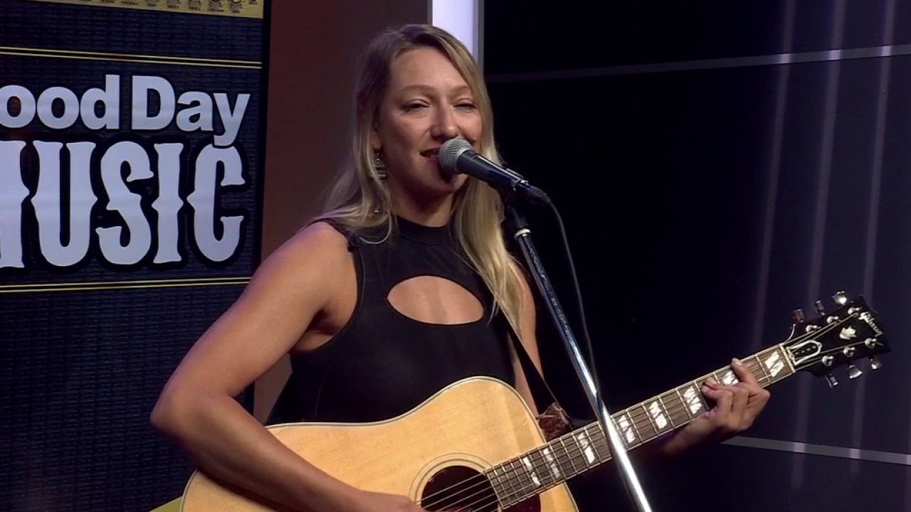 Carly Jo Jackson performs in FOX 7 Austin studios