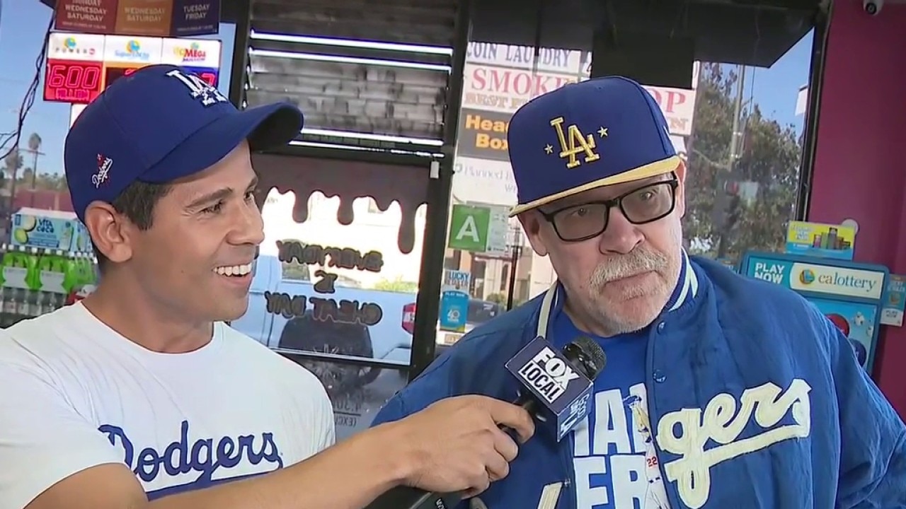 Dodgers fans react to Game 3 loss to Brewers ahead of must-win Game 4