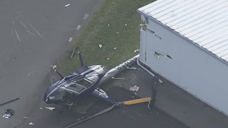 Helicopter crashes in Calhoun