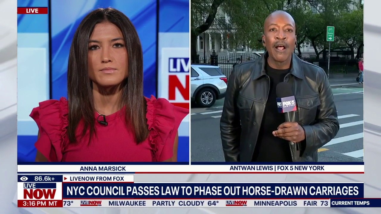 NYC council passes law to end horse-drawn carriages 