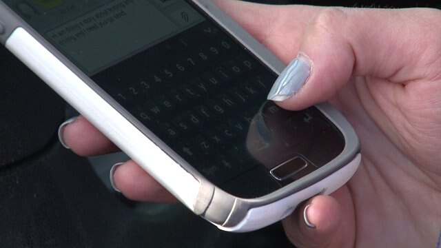 "It Can Wait:" Cedarburg students learn about dangers of texting while driving