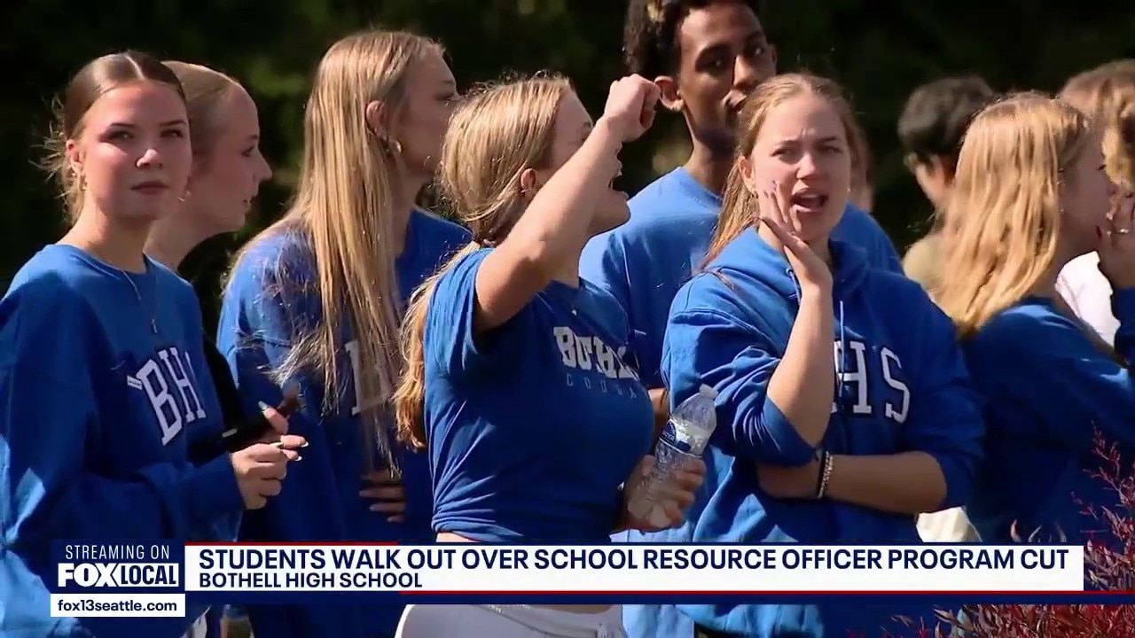 Bothell High students walk out over SRO vote